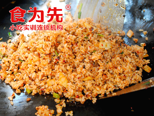 柳州食為先小吃培訓(xùn)學(xué)校柳州食為先炒粉炒飯培訓(xùn)圖片