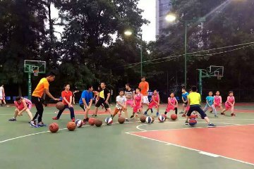 宝贝营天下篮球营世茂滨江校区图片