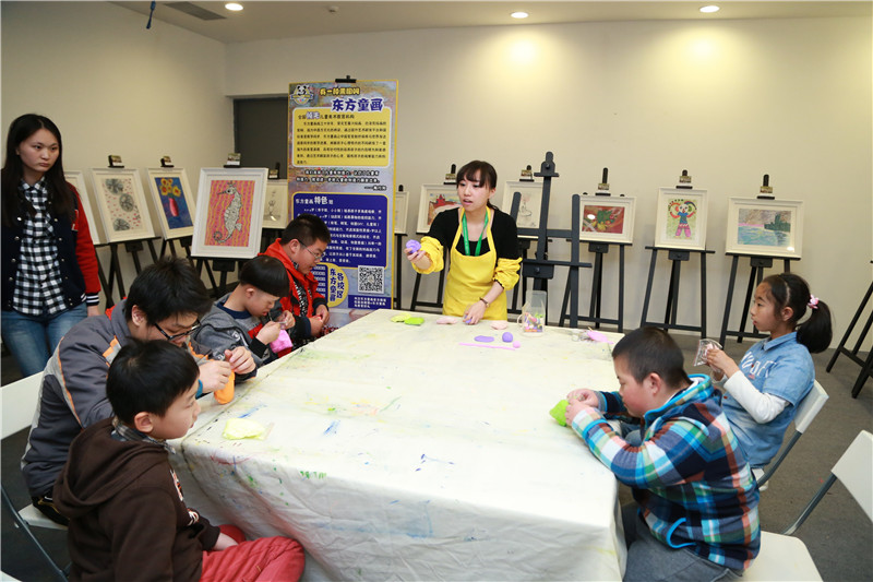 上海东方童画艺术培训学校环境图片