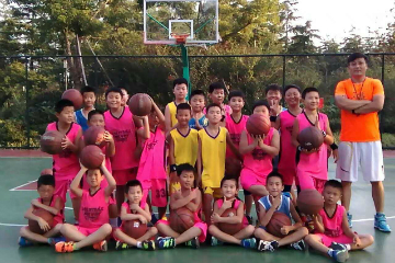 上海巨石篮球俱乐部巨石篮球俱乐部专业班课程图片