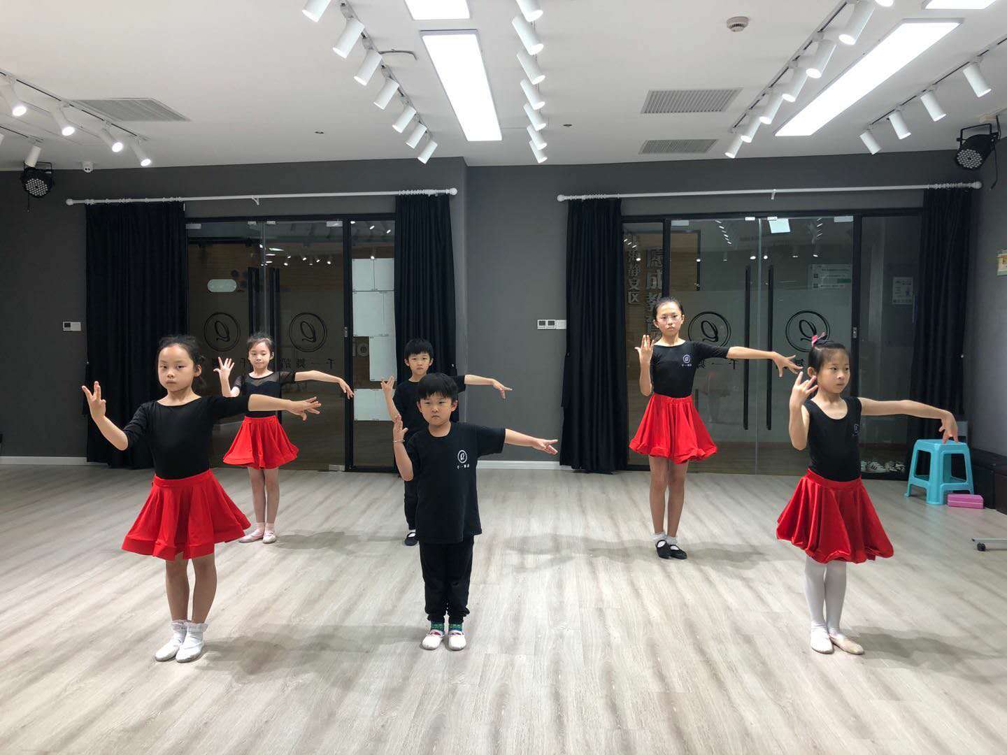 上海拉丁舞培训学校哪家好？