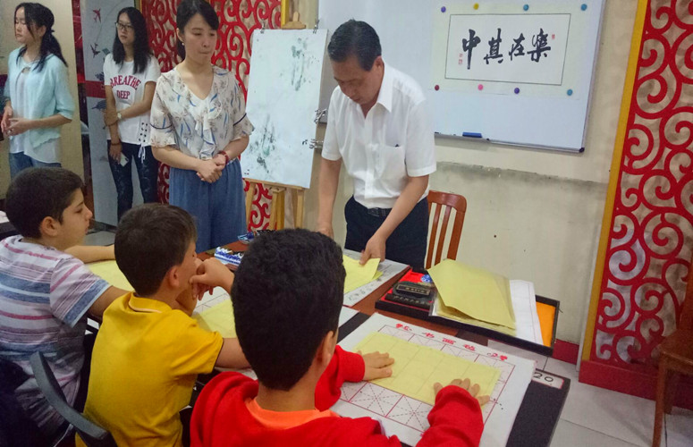 儒森教育外国人找中文家教课程 葡萄牙学生制定行之有效的学习目标图片