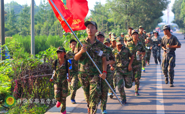杭州自强军事夏令营杭州青少年军校夏令营15天图片