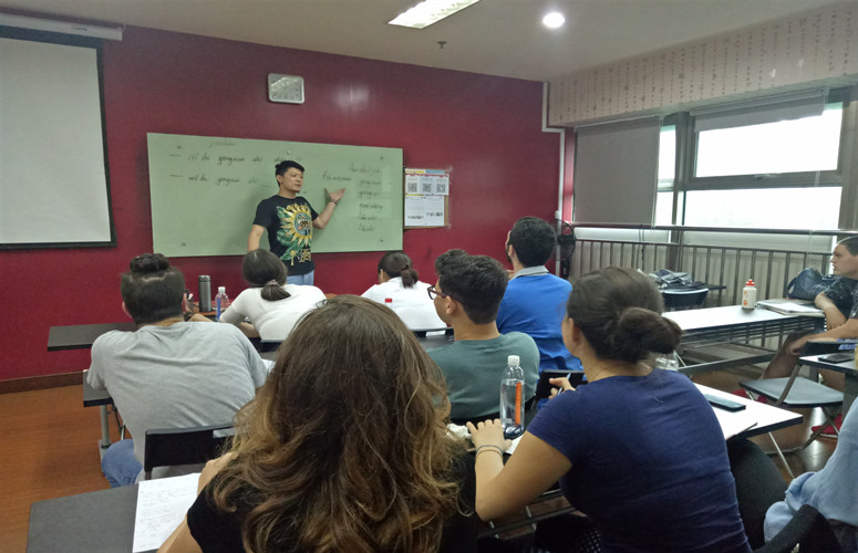 儒森教育情系中文、追逐梦想 汉语课程学习路上的乌拉圭学生图片