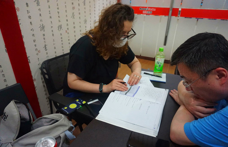 儒森教育汉语水平考试课程受到阿尔巴尼亚学生欢迎图片