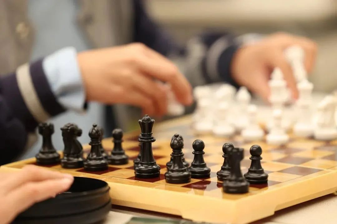 “中考”or“国际”如何选择？万科双语老师为您解答！