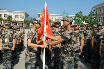 北京亮剑军事夏令营2024年亮剑领袖系列-14天特种兵营图片