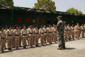广州黄埔国防教育基地广州黄埔军事夏令营7天图片