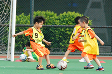 北京习明足球俱乐部北京3-4岁少儿足球探索班图片