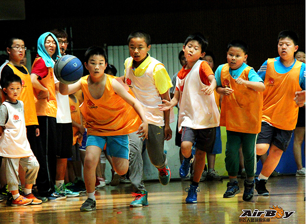 赤菟体育小飞人篮球俱乐部环境图片