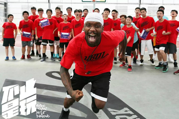 镇江YBDL青少年篮球发展联盟镇江YBDL纯美式深度篮球运动夏令营招生简章图片