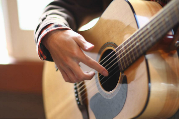 北京中音艺术培训学校北京吉他弹奏精品培训课程图片