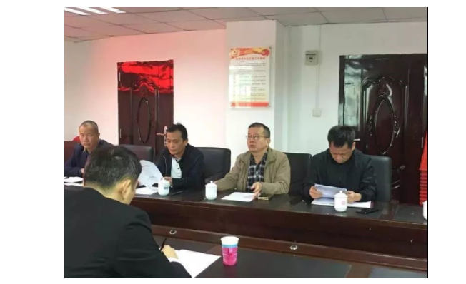 上海华东人才教育集团与海口市琼州区教育局签署战略合作框架
