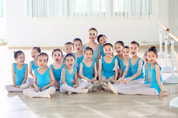 厦门少儿芭蕾舞培训-少儿芭蕾常见的五大问题